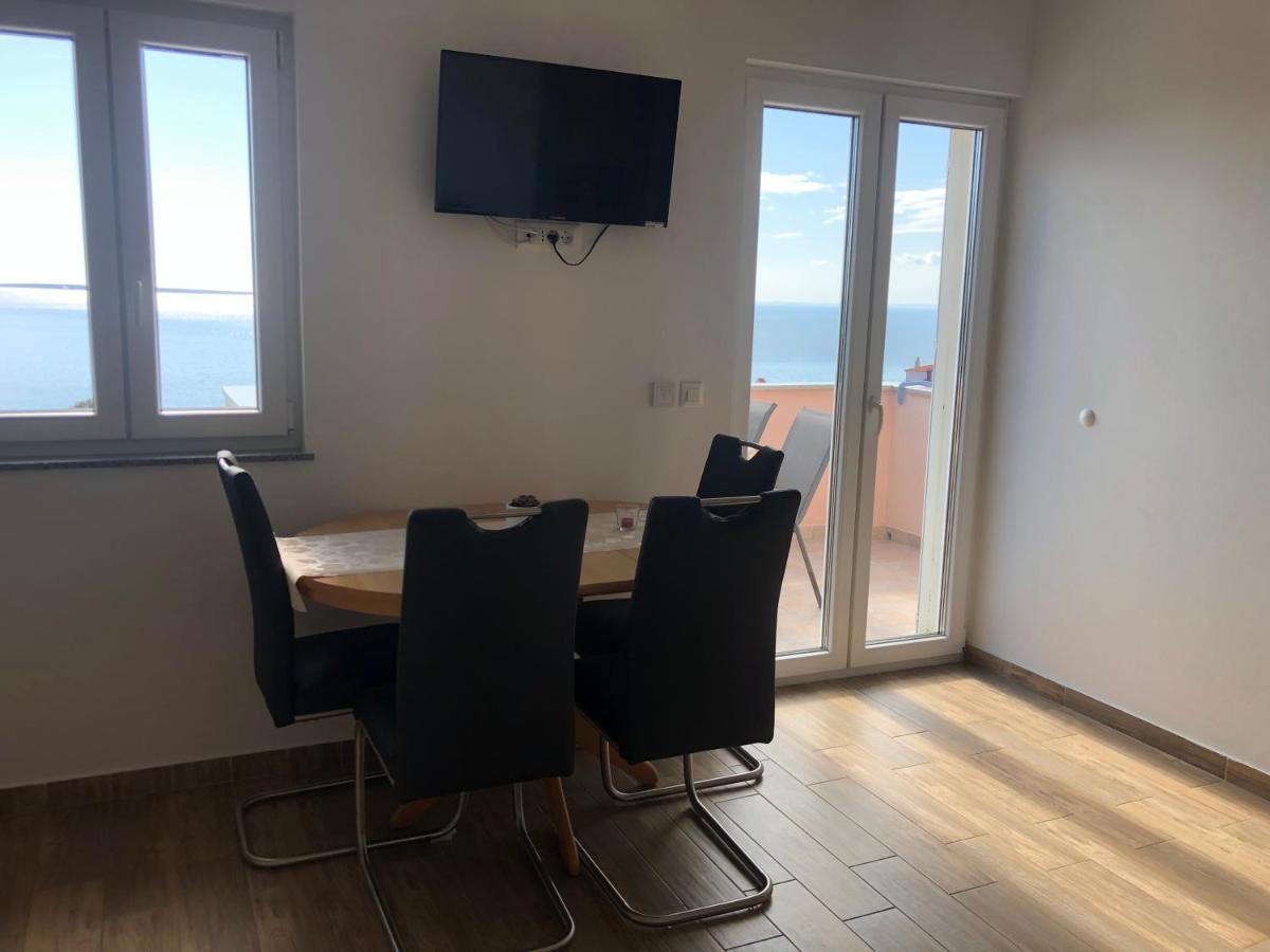 Apartmani Ivana ツレス エクステリア 写真